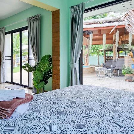 Tina's Living Paradise Ban Phe Bagian luar foto