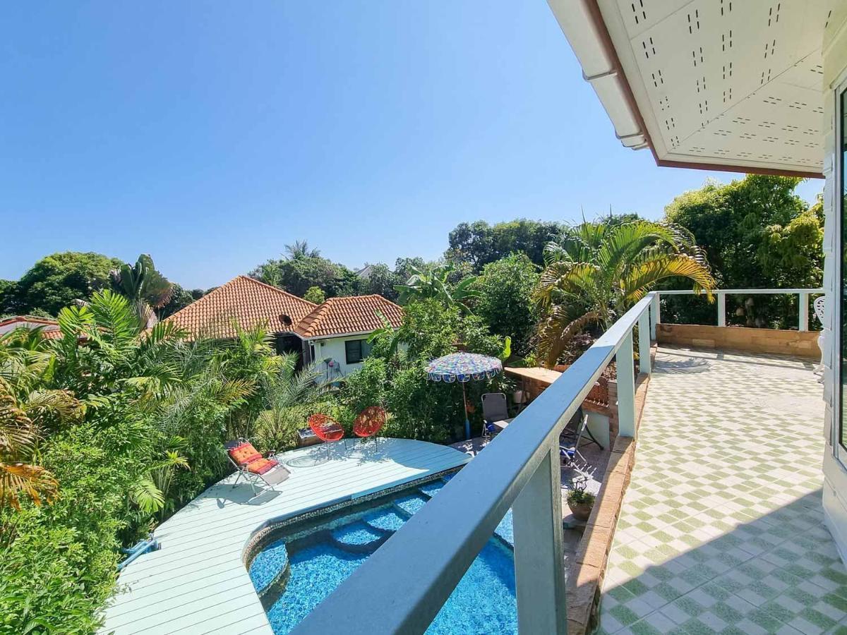 Tina's Living Paradise Ban Phe Bagian luar foto