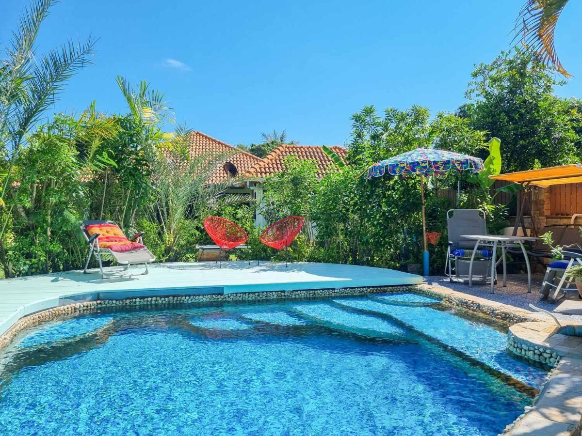 Tina's Living Paradise Ban Phe Bagian luar foto